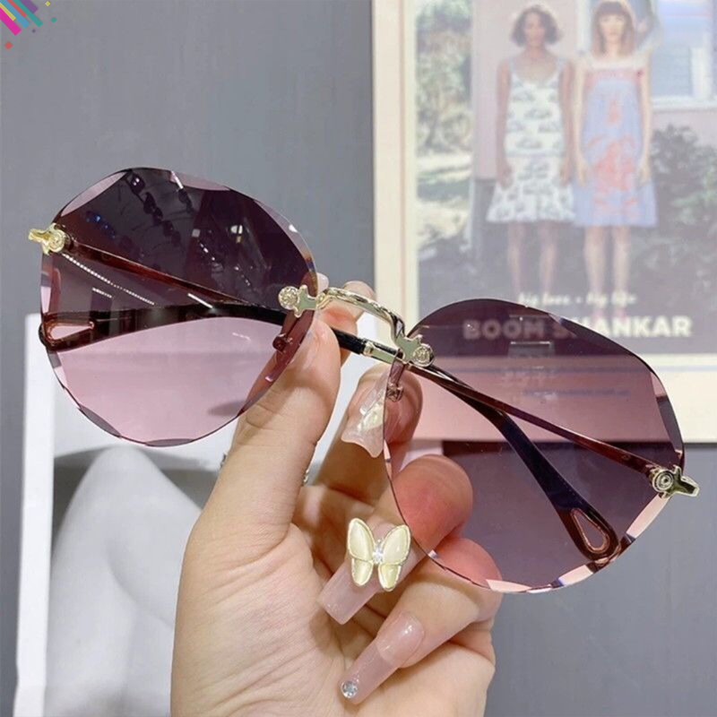 نظارات نسائية انيقة